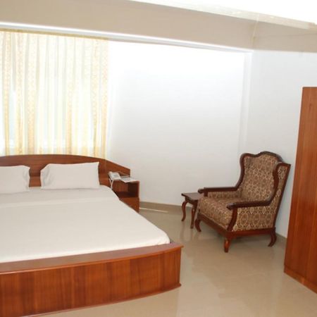 Hotel Obama Accra Szoba fotó