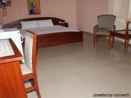 Hotel Obama Accra Szoba fotó