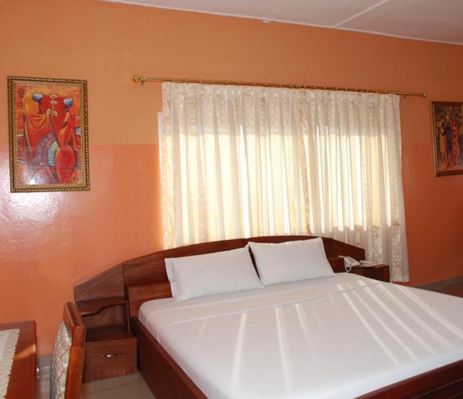 Hotel Obama Accra Szoba fotó